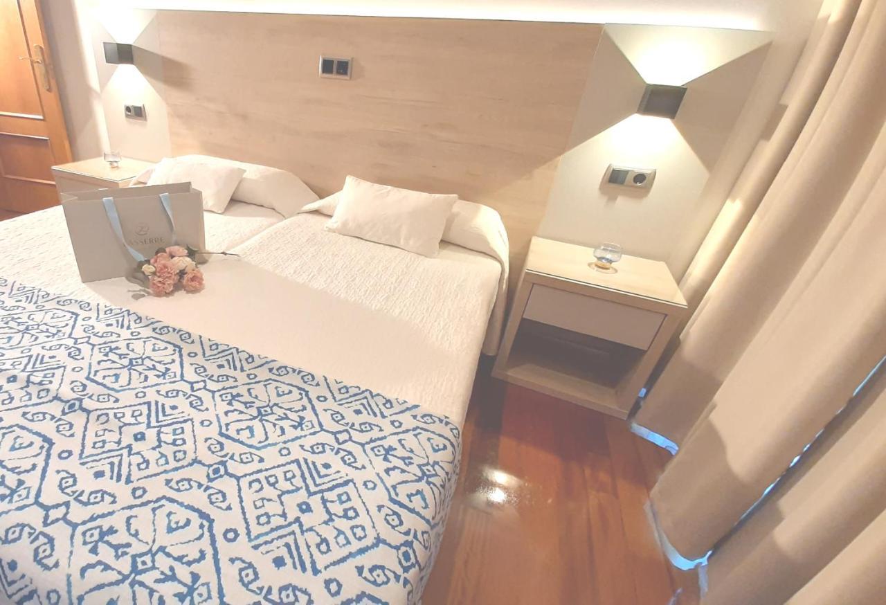 Hotel Nueva Plaza Maliaño Exteriör bild