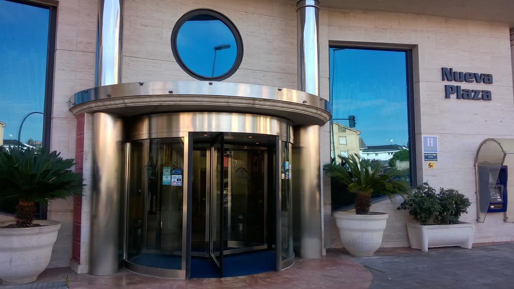 Hotel Nueva Plaza Maliaño Exteriör bild